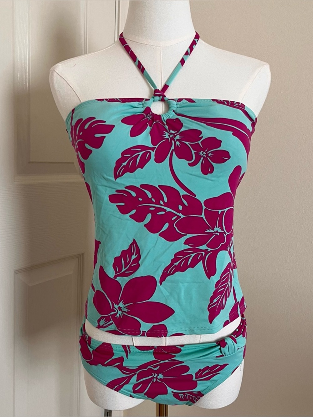 Vintage Y2K Tommy Bahama Hawaiian Print Halter Tankini Womens Size M Summer